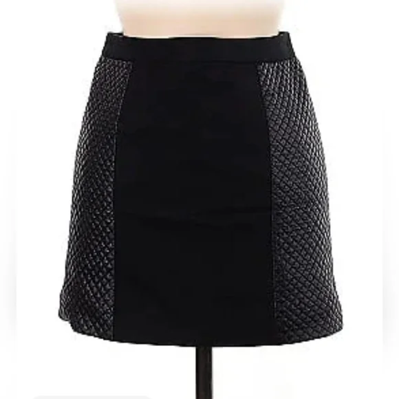 Club Monaco Faux Leather Skirt - Picture 2 of 7